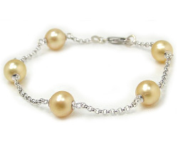 golden South Sea pearl bracelet