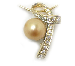 Golden South Sea Pearl Pendant