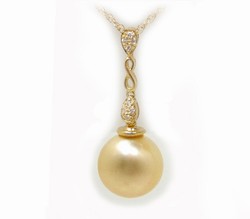 Golden South Sea Pearl Pendant