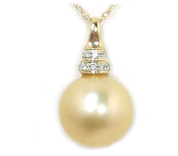 Golden South Sea Pearl Pendants