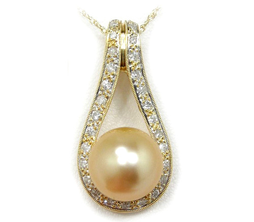 Golden South Sea Pearl Pendant