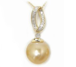 Golden South Sea Pearl Pendant