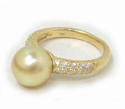 Golden South Sea Pearl Ring