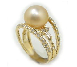 golden South Sea pearl ring