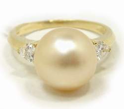 Golden South Sea Pearl Ring