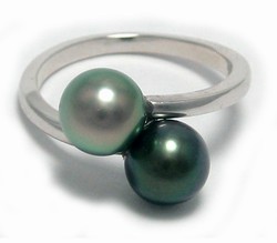 Black Pearl ring