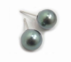 Tahitian Pearl Studs