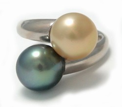 Golden South Sea Pearl Rings