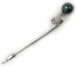 Black Pearl Pin