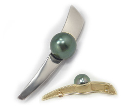 Tahitian Pearl Brooch