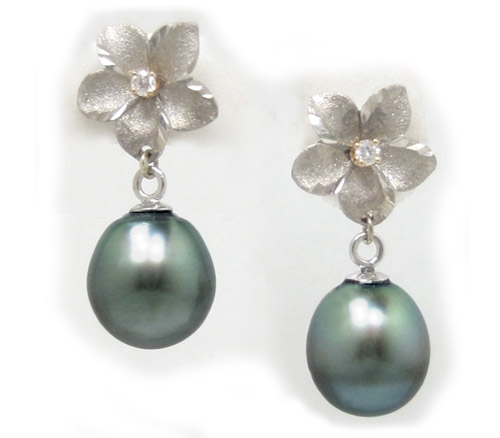 Tahitian Black Pearl Earwire Earrings