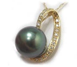 Tahitian Pearl Pendant