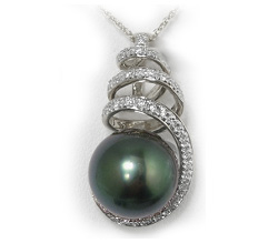 Tahitian Pearl Pendant