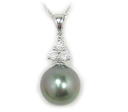 Tahitian Pearl Pendant