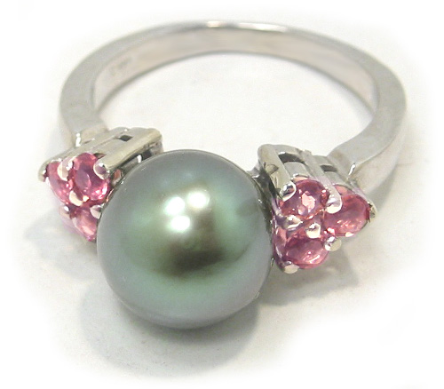 Sapphire and Tahitian Pearl Ring