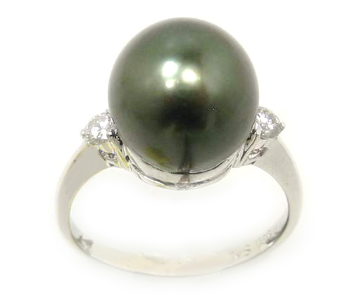 Tahitian Pearl Earrings