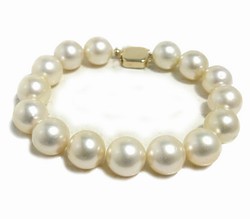 Champagne South Sea Pearl Bracelet