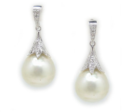Vintage South Sea Pearl Earrings