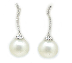 White South Sea Pearl Earrings