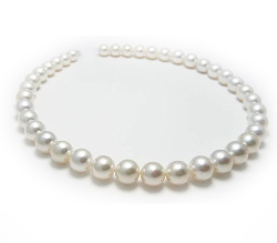 Golden South Sea Pearl Pendants