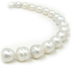 White South Sea Pearl Necklace