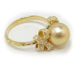 Golden South Sea Pearl Rings