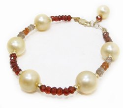 South Sea Pearl Bracelet with sapphires