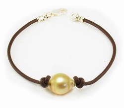 Gold Pearl Bracelet