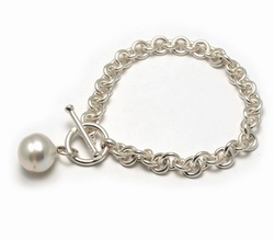 South Sea Pearl Toggle Bracelet