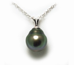 Tahitian Pearl Pendant