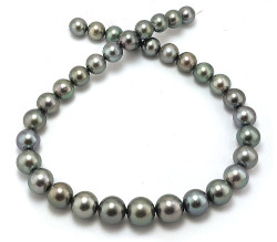 Gray Green Tahitian Pearl Necklace