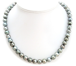 LIght Gray Tahitian Pearl Necklace