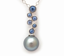 Tahitian Pearl Pendant