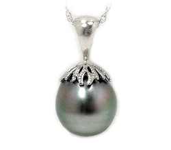 Tahitian Pearl Pendant