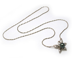 Tahizea Tahitian Pearl Lariat Necklace